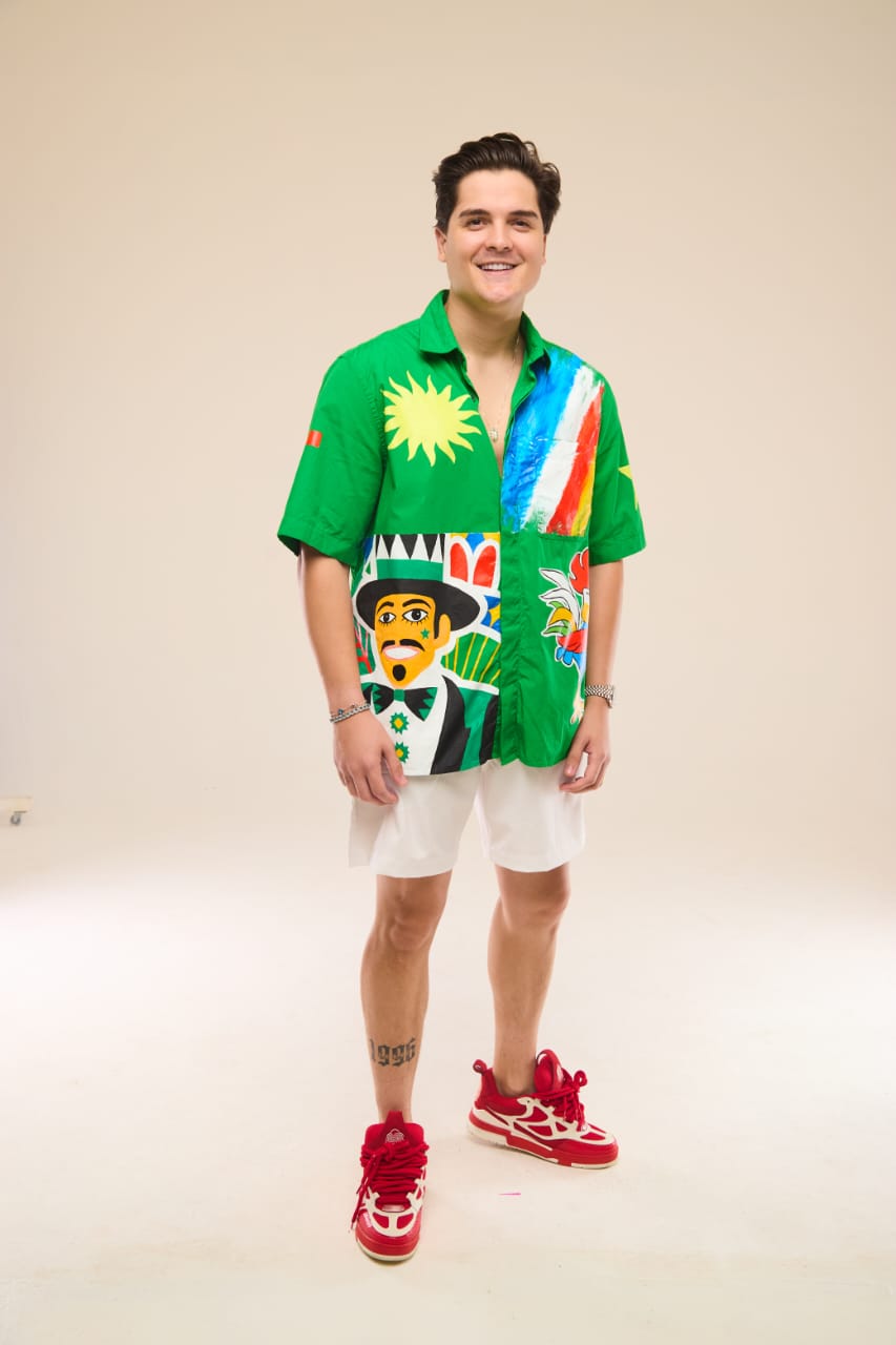 noticia Eric Land anuncia agenda intensa para o Carnaval e homenageia Olinda em figurino especial