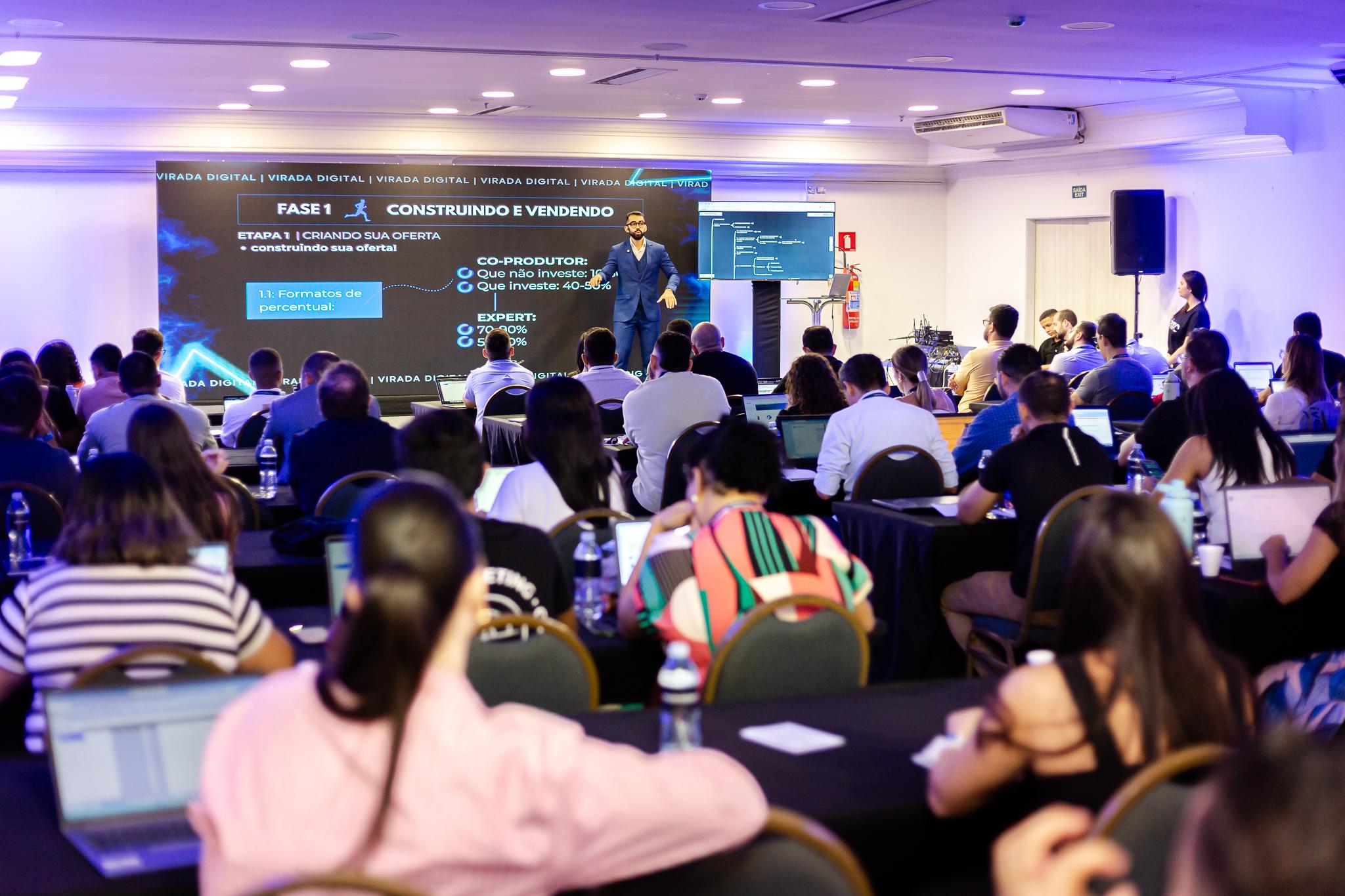 noticia Infoprodutos disparam no Brasil: mercado de R$8,8 bilhões impulsiona economia digital