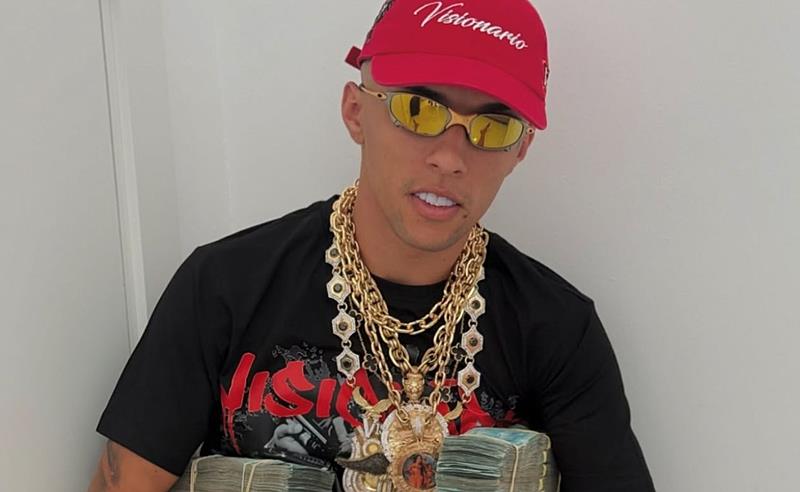 noticia De ajudante a influenciador: a trajetória de Buzeira antes da fama na internet