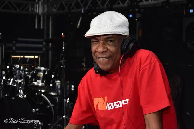 noticia Sábado (17), tem a comemoração do aniversário de 35 anos do Baile de Charme do Viaduto de Madureira