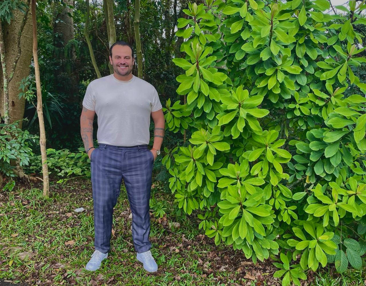 noticia COOPERGAC SOLAR ENERGY: Brito, Neto e Fernandes lideram a revolução da energia por assinatura e carregadores elétricos