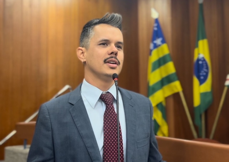 noticia Vereador Fabrício Rosa (PT) afirma que nomeação de secretários e aliados políticos à CPC rasga compromisso de Sandro Mabel com a Cultura 