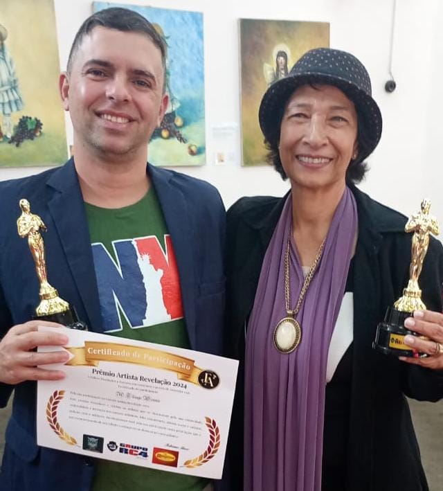 noticia Autores Thiago Winner e Shirley Ferro foram premiados em São Paulo/SP
