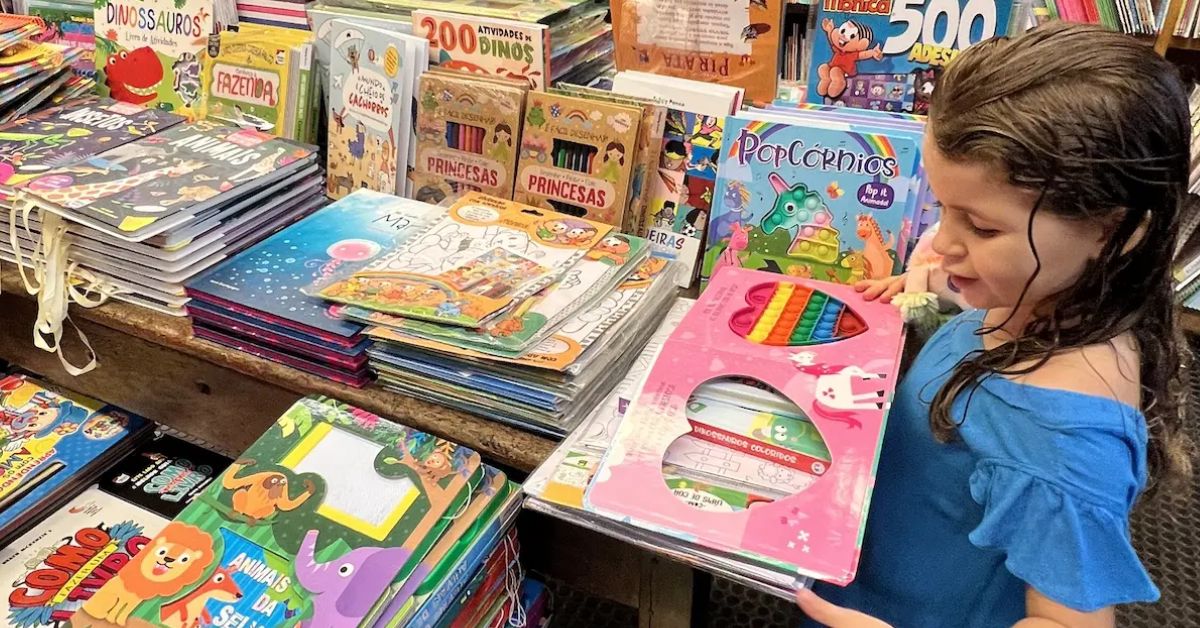 noticia 5 livros infantis para dar de presente no Dia das Crianças