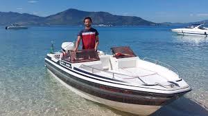 noticia Danilo Iakimoff, empresário e colecionador de lanchas, vende lancha do Pele e compra a do Senna