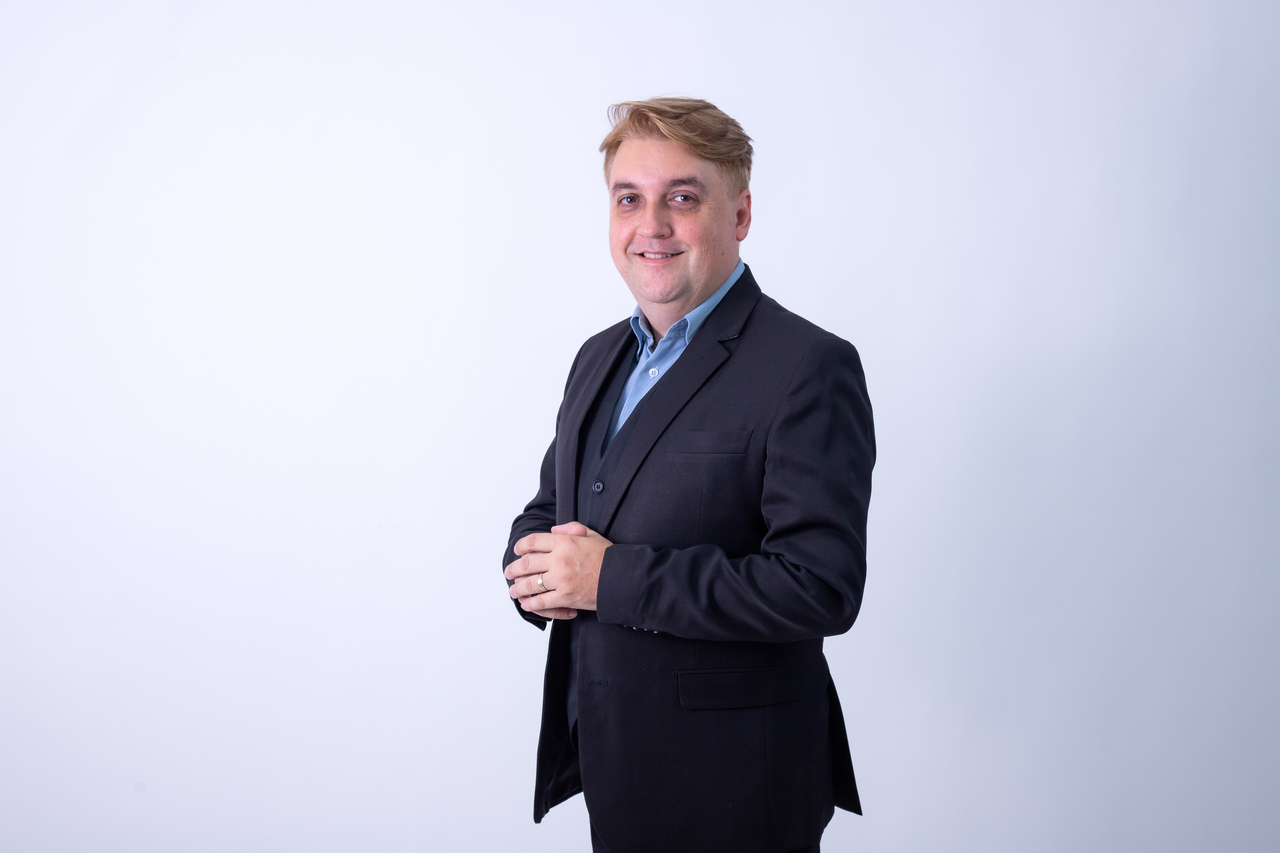 noticia O trabalho de Robson Stolfi com TRG e seu impacto positivo na saúde psicológica de jovens