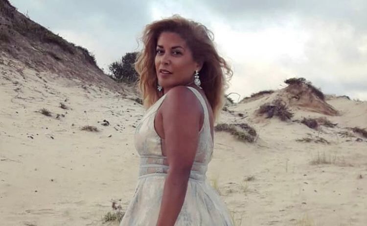 noticia Cintia Rodriguez retorna à cena musical com o single “Bring My Music Back” e celebra nova fase artística com influências gospel