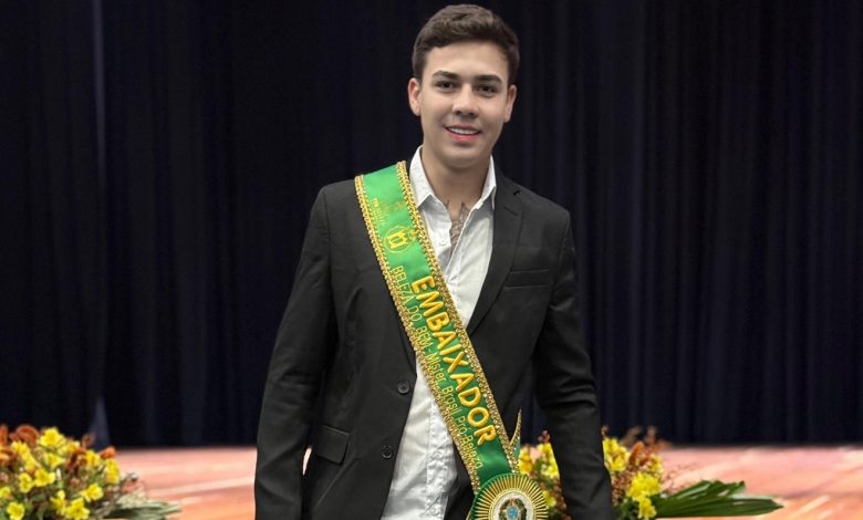 noticia Wilker Manoel Soares é consagrado Embaixador do Beleza do Bem e do Mister Brasil e Mister Brasil Pró-Beleza em cerimônia especial