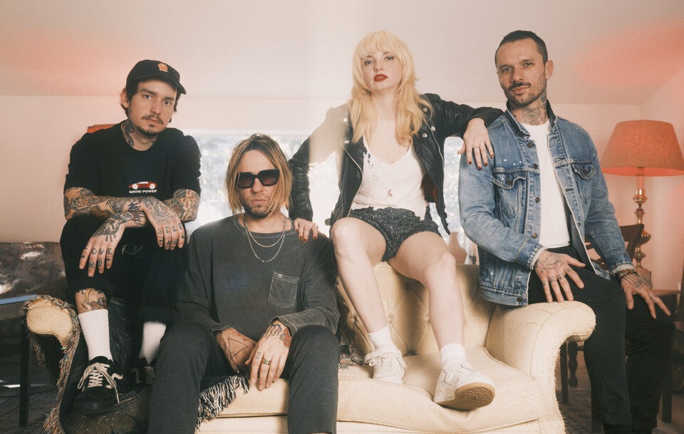 noticia Deb and The Mentals volta às origens no lançamento do EP ‘Old News’