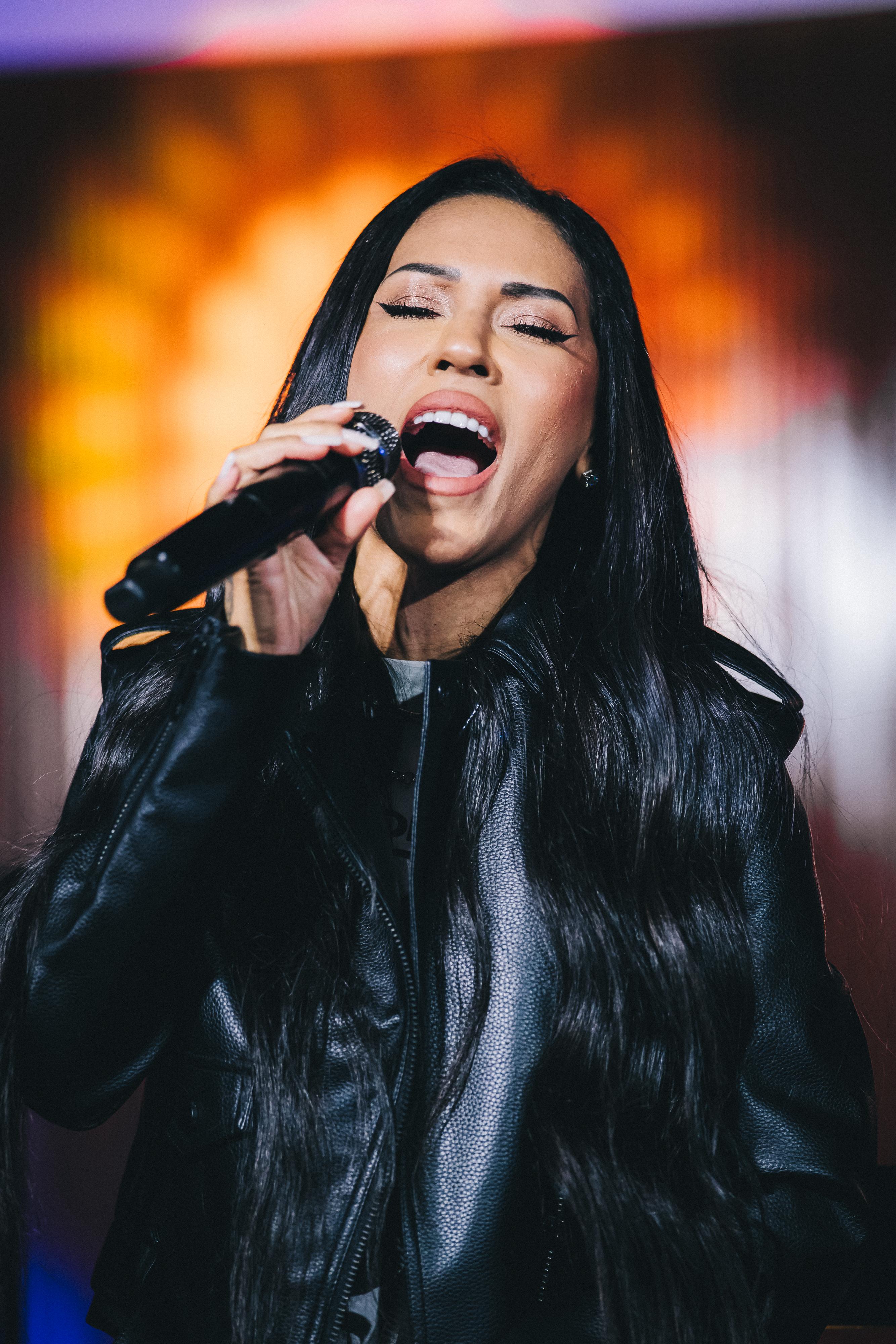 noticia Simone Morena embala o Nordeste com sucesso de “Na Maldade” e agenda cheia