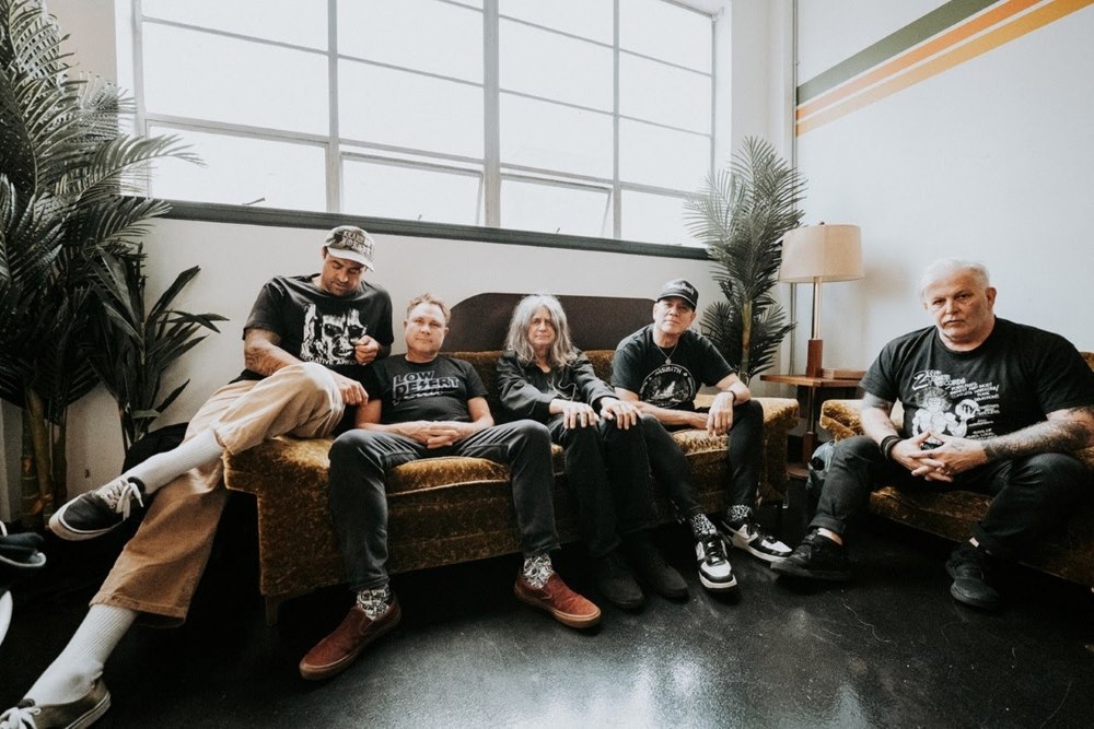 noticia T.S.O.L. e Adolescents confirmam três shows no Brasil em novembro pela 1ª edição do Rockside