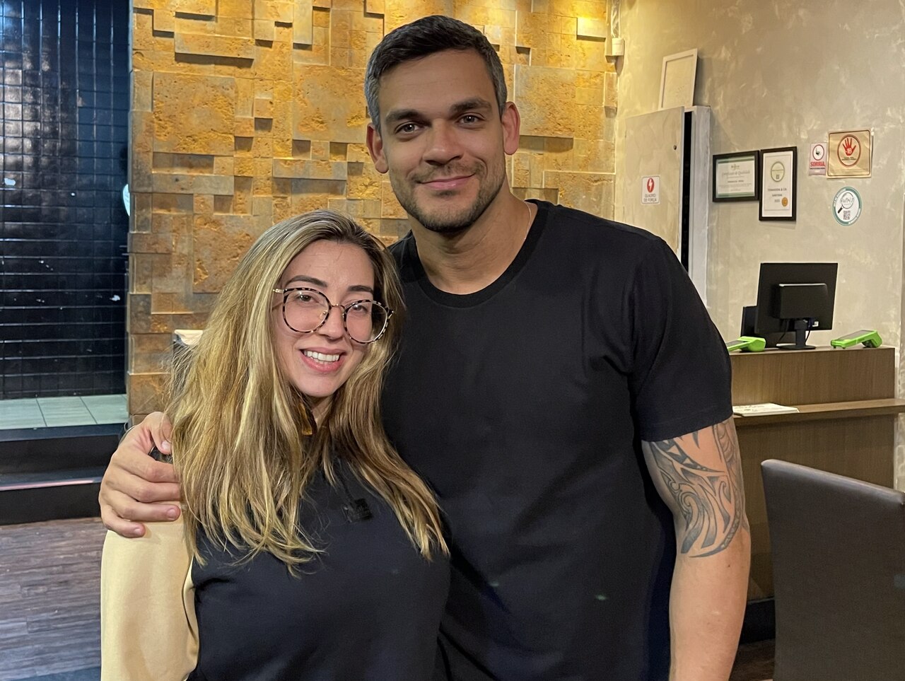 noticia Michele Farid aproveita jantar especial com os filhos na Temakeria Santana