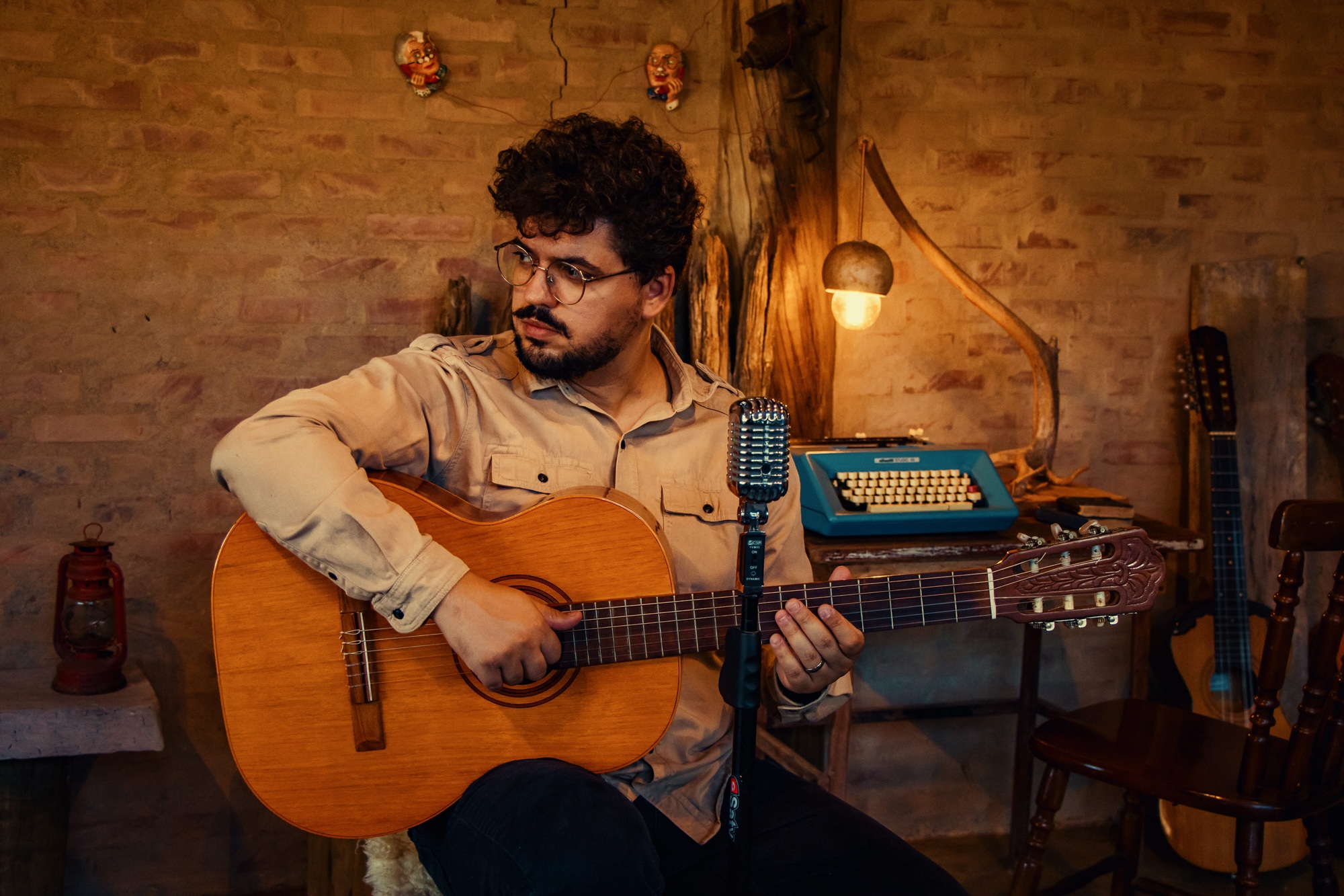 noticia Jessé Lucas resgata tesouros da fé em seu novo EP “Hinos da Harpa (Vol. 1)”
