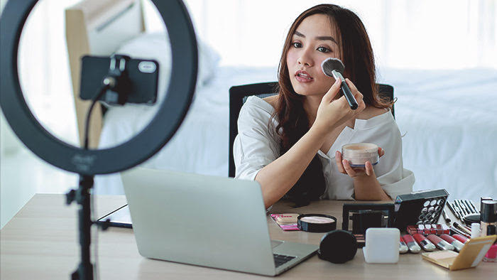 noticia O impacto dos influenciadores virtuais nas campanhas