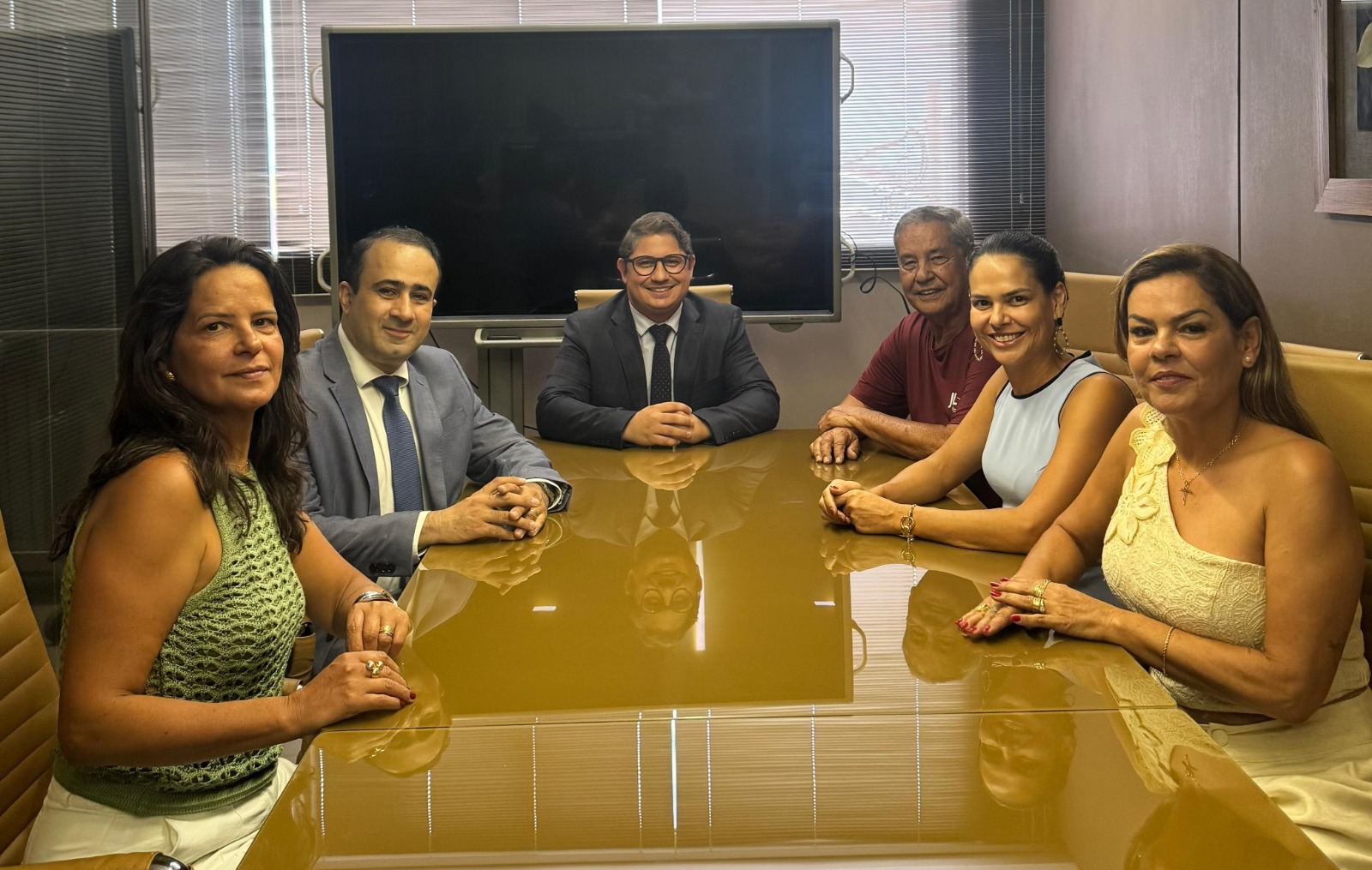 noticia Fusão entre Grupo GSV e JL Contabilidade cria gigante contábil às vésperas da Reforma Tributária de 2026 e movimenta o setor no Brasil 