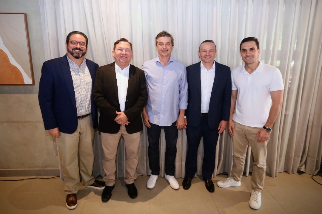 noticia Almoço Empresarial do Sindialimentos encerra cronograma de 2025 com palestra de Eduardo Amaral