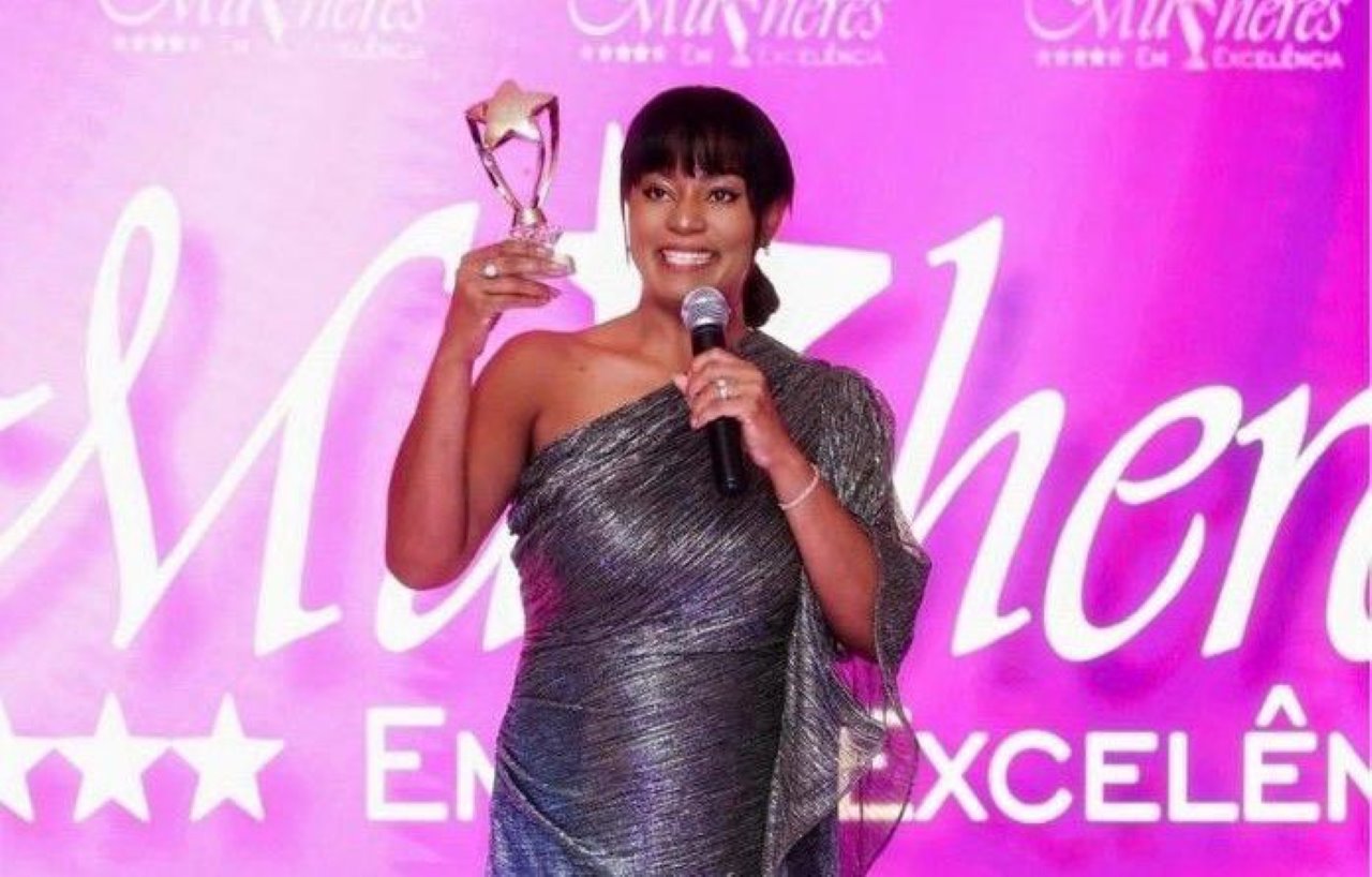 noticia Daline Kennedy é homenageada com prêmio 