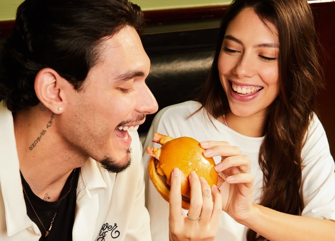 noticia Carnaval de Sabores: Barney’s Burger e Estela Pizza entram no clima da folia em Fortaleza