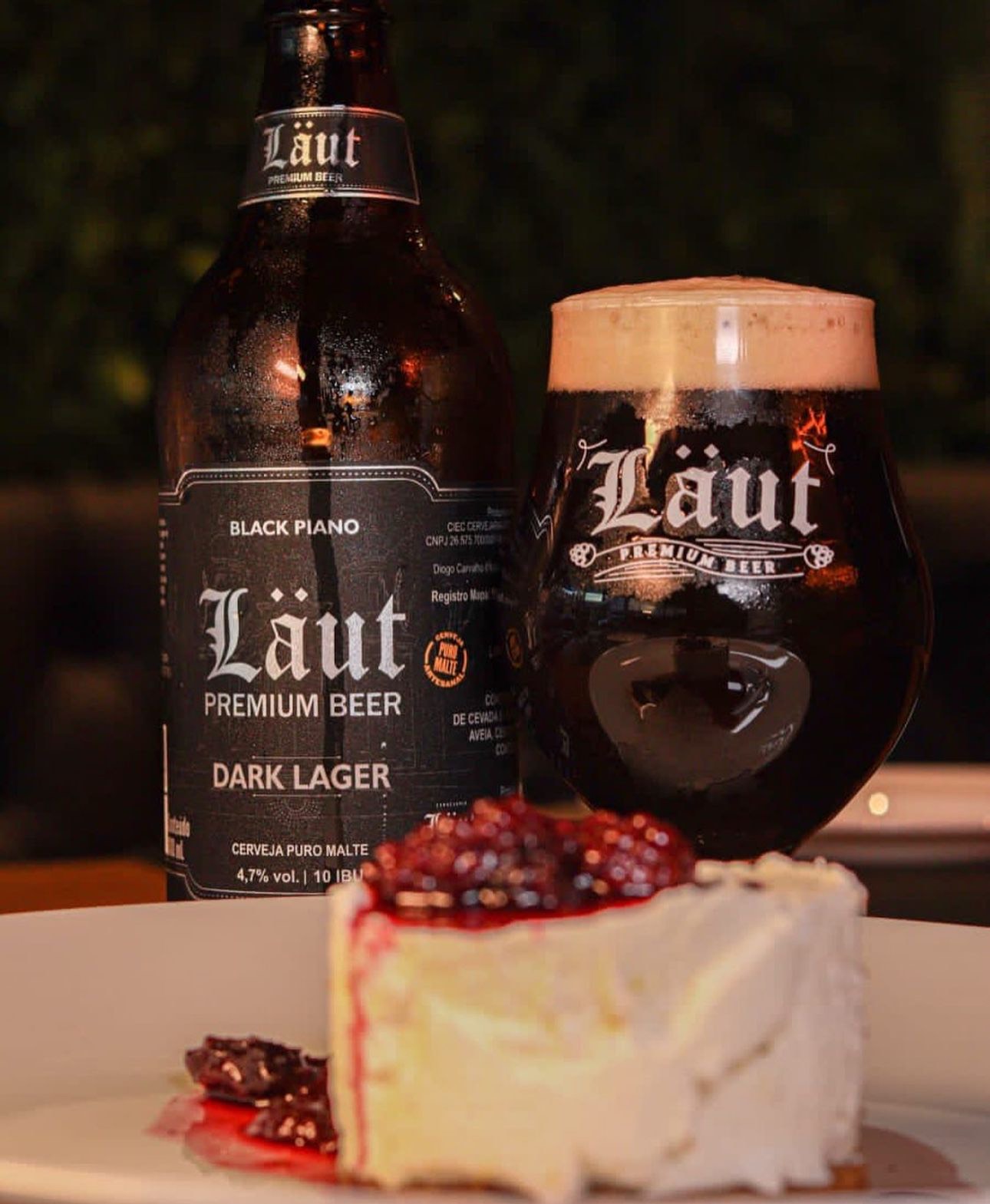 noticia  Páscoa é uma boa época para se harmonizar cervejas escuras com chocolates ou sobremesas a base de chocolates 