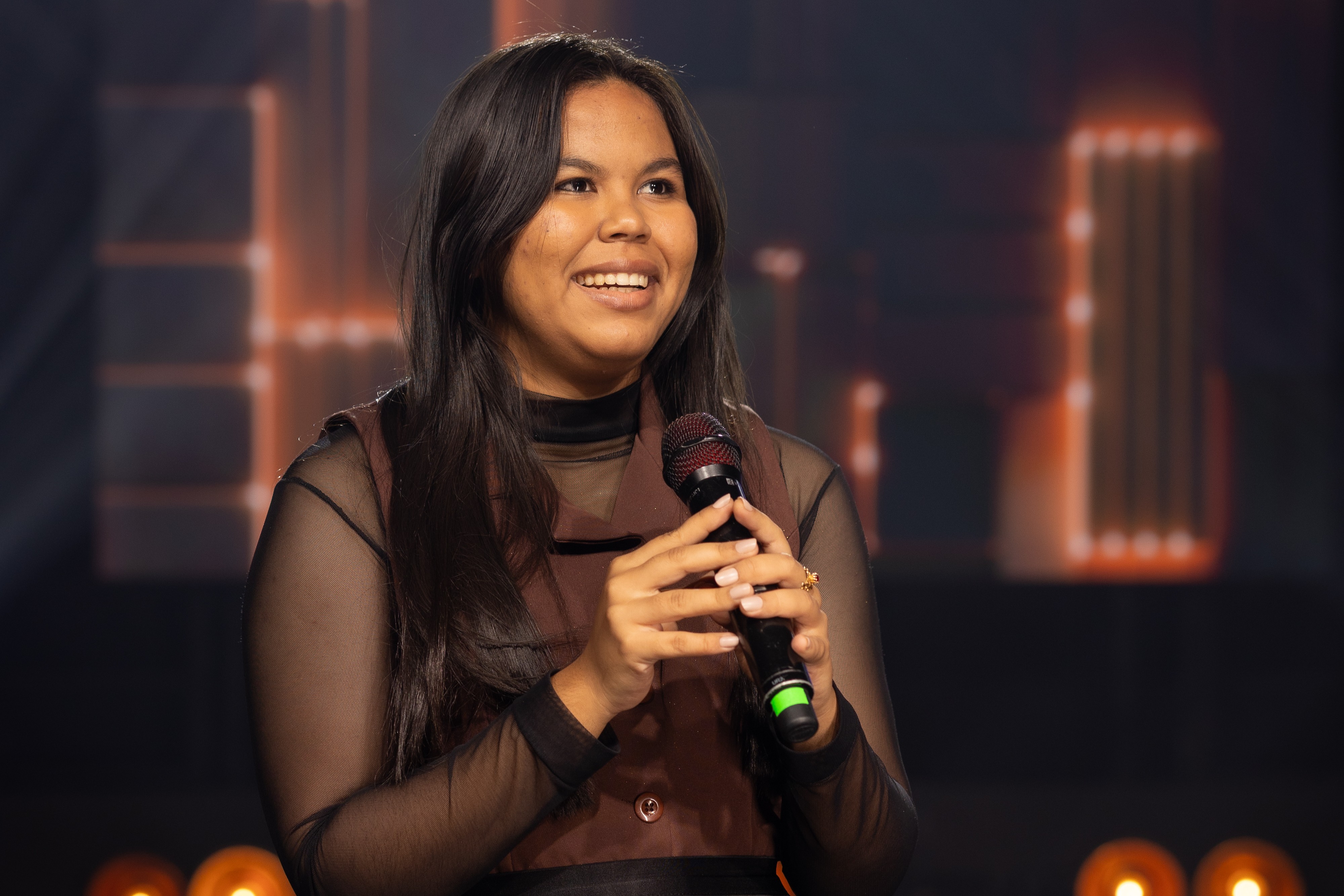 noticia Wellen Carvalho apresenta o single “Eu Já Vivi Milagres”, gravado em Goiânia