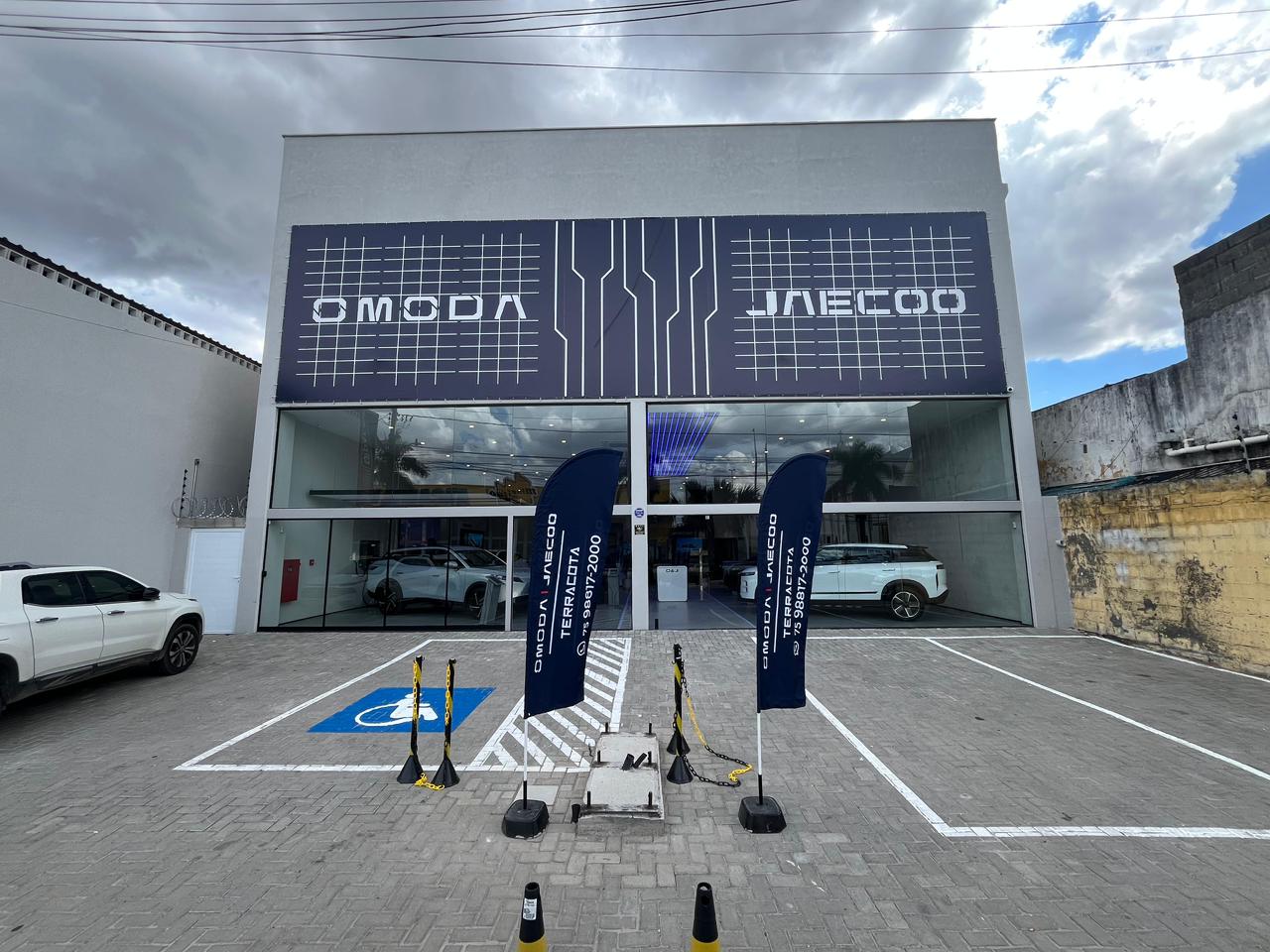 noticia Feira de Santana: Grupo Indiana inaugura concessionária Terracota OMODA | JAECOO e amplia presença no mercado baiano