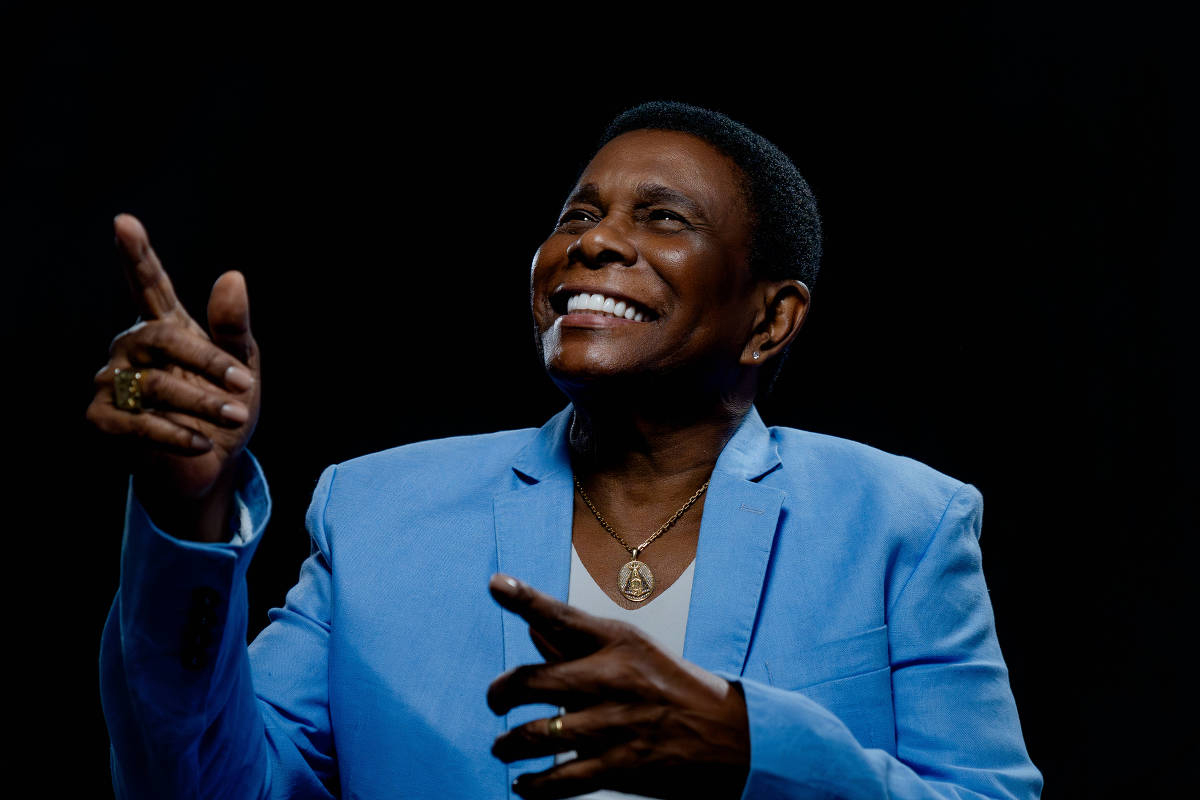 noticia Teatro Nova Iguaçu Petrobras celebra quatro anos com show gratuito de Neguinho da Beija-Flor