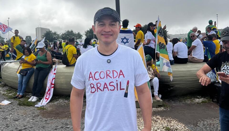 noticia Davi Sacer anuncia pré-candidatura a deputado federal e amplia missão além da música