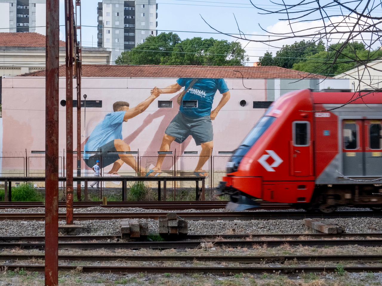 noticia Inaugurada arte urbana ‘Acolhida’ (26m x 8m) na estação ferroviária da Maria-Fumaça, na Mooca