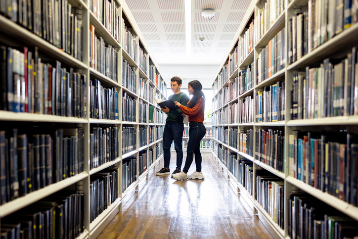 noticia Bolsa de estudo para faculdade: o que mudou em 2026