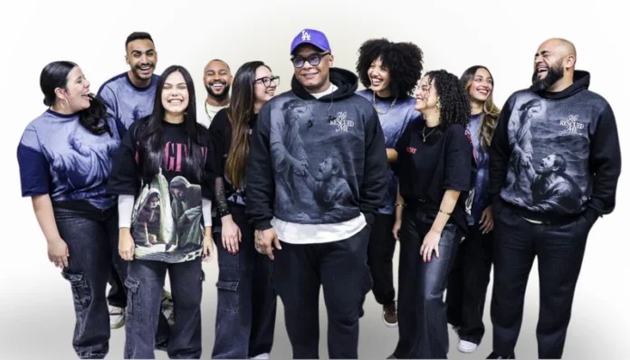 noticia O grupo One Service lança o single e clipe de “O Galo Cantou”, que trazem a participação do cantor Guilherme Andrade