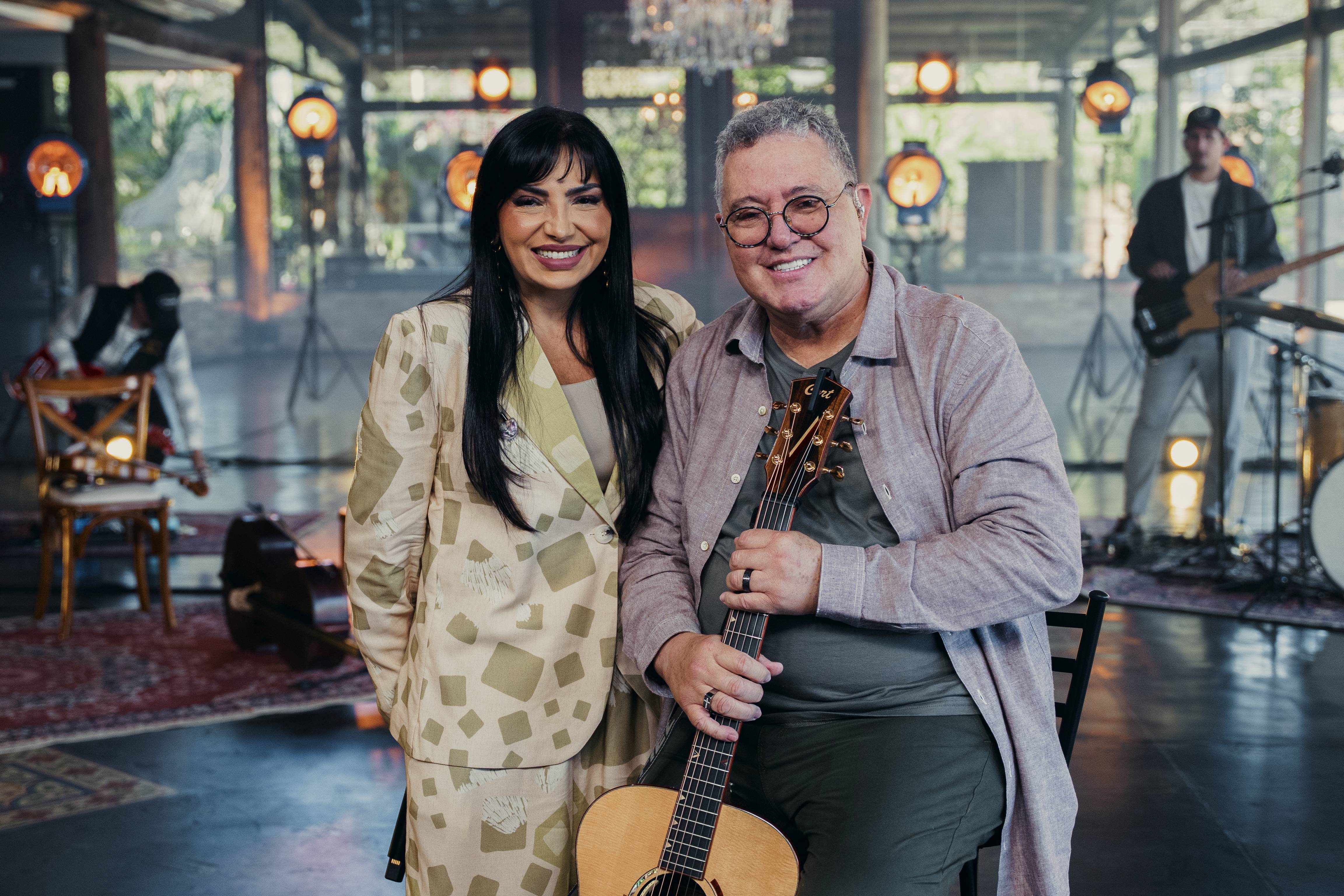 noticia Nani Azevedo regrava o sucesso “Deus Vai Fazer”, do Irmão Lázaro, com a participação de Eyshila