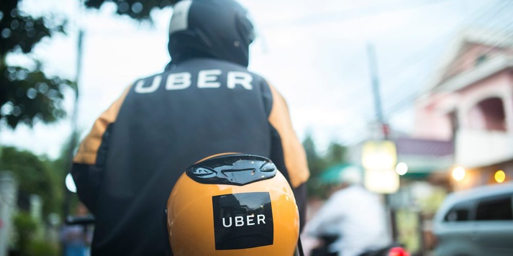 noticia Expansão do Uber Moto aumenta debate sobre seguros para motociclistas profissionais