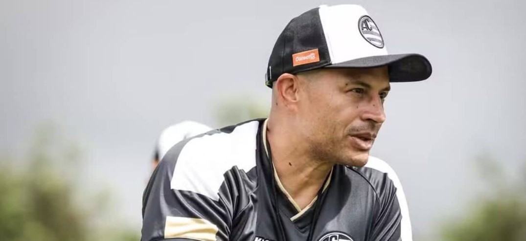 noticia Alex fala com exclusividade à Betnacional sobre preparação e desafios do Athletic na Série B