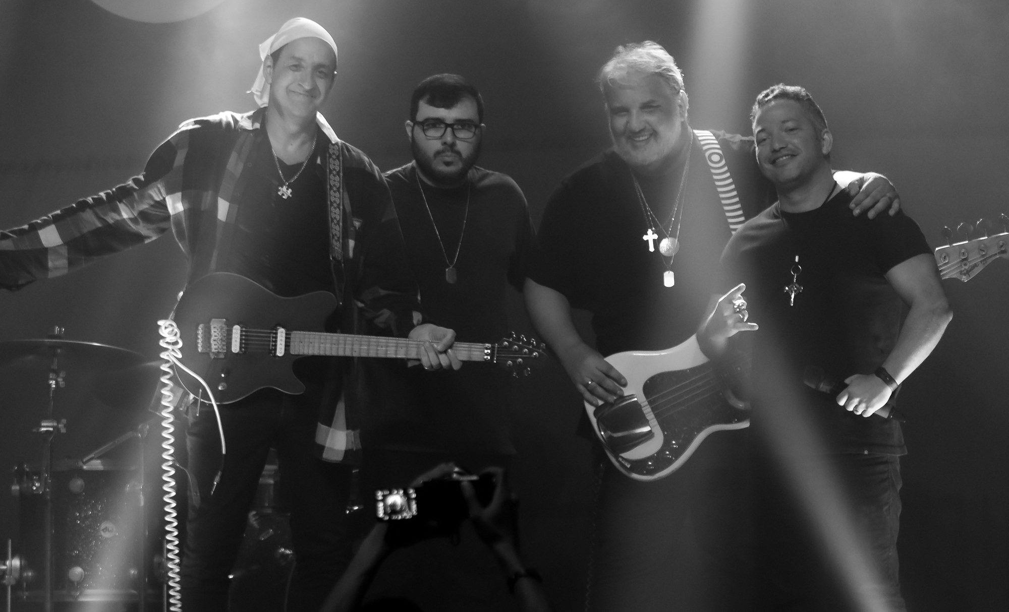 noticia VIDE3 estreia novo projeto musical com “Convite à Mesa”, entre rock, experiências e propósito