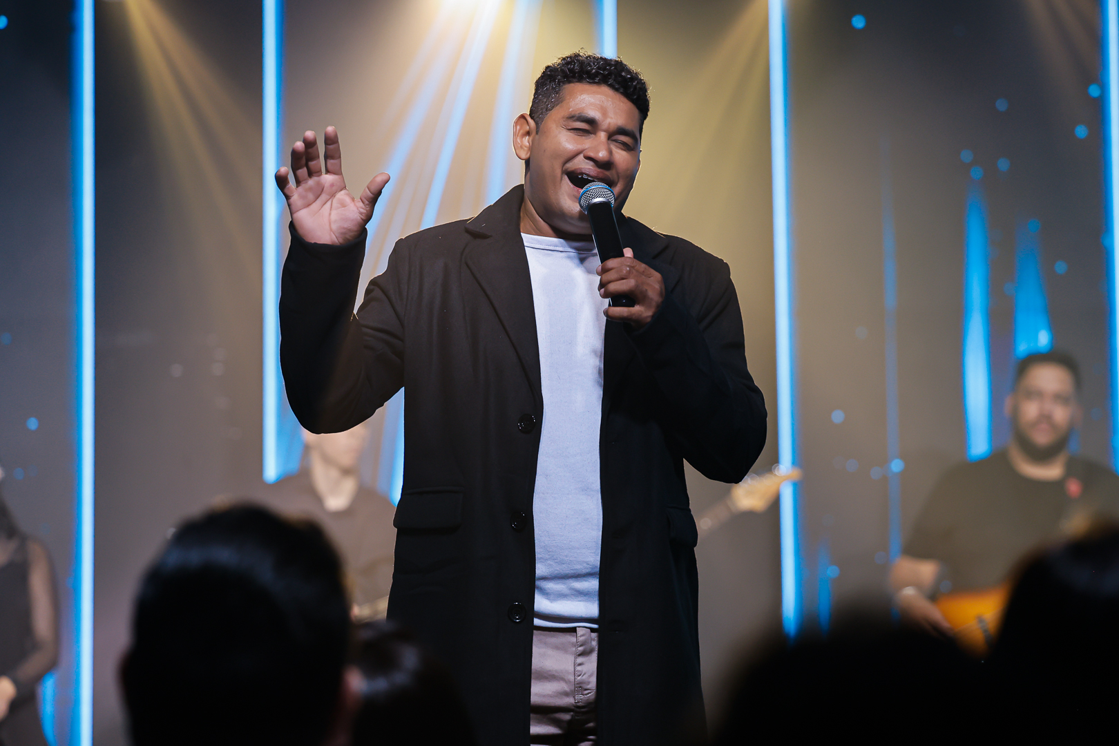 noticia Cantor Jorge Sepulcro lança “Me Gastarei em Teu Altar” e amplia sua trajetória na música gospel