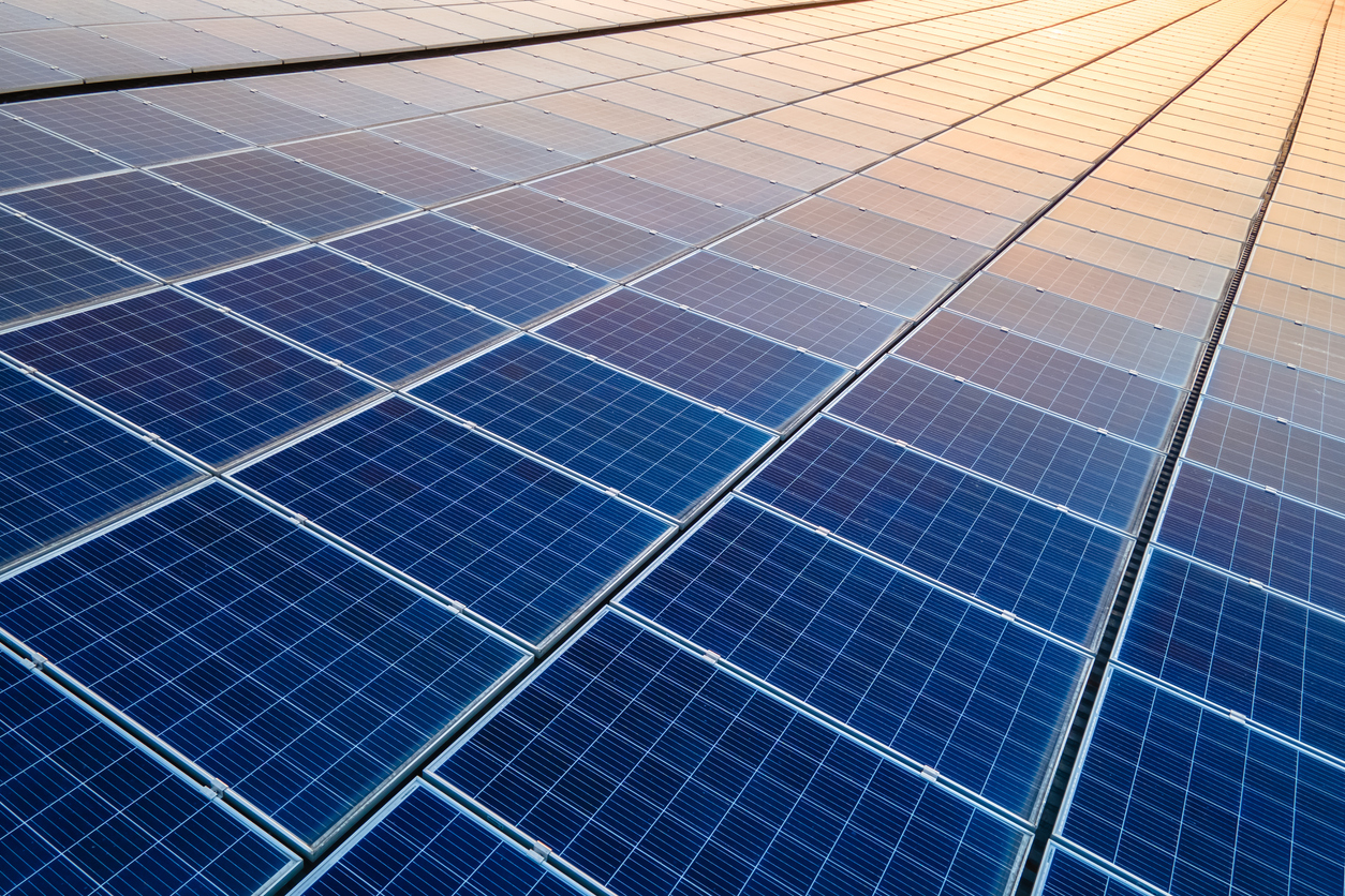 noticia A expansão da energia solar e os caminhos de transição