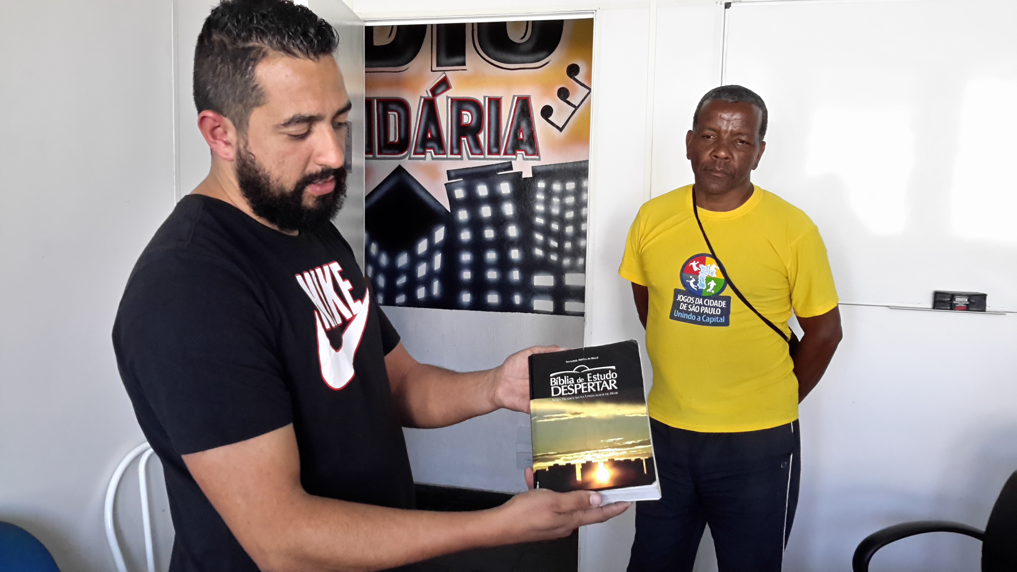 noticia ONG REMAR BRASIL resgata usuários das drogas e dão apoio à famílias carentes