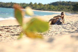 noticia Vice campeã do concurso A Garota Sexy Clube é flagrada fazendo topless em praia