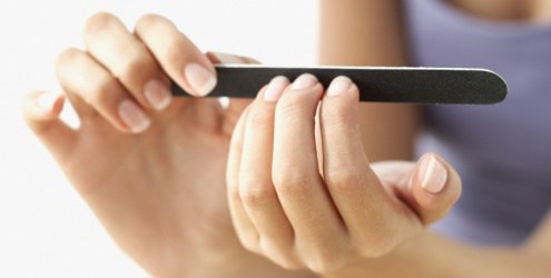 noticia Invenção para mulheres: Lixa 3 em 1 para unhas