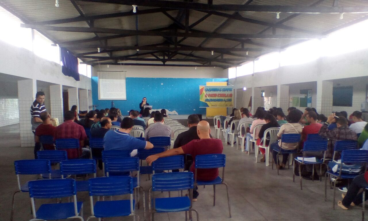 noticia Em Cacimbinhas, Alagoas professores reúnem-se para discutir melhorias na educação em sala de aula