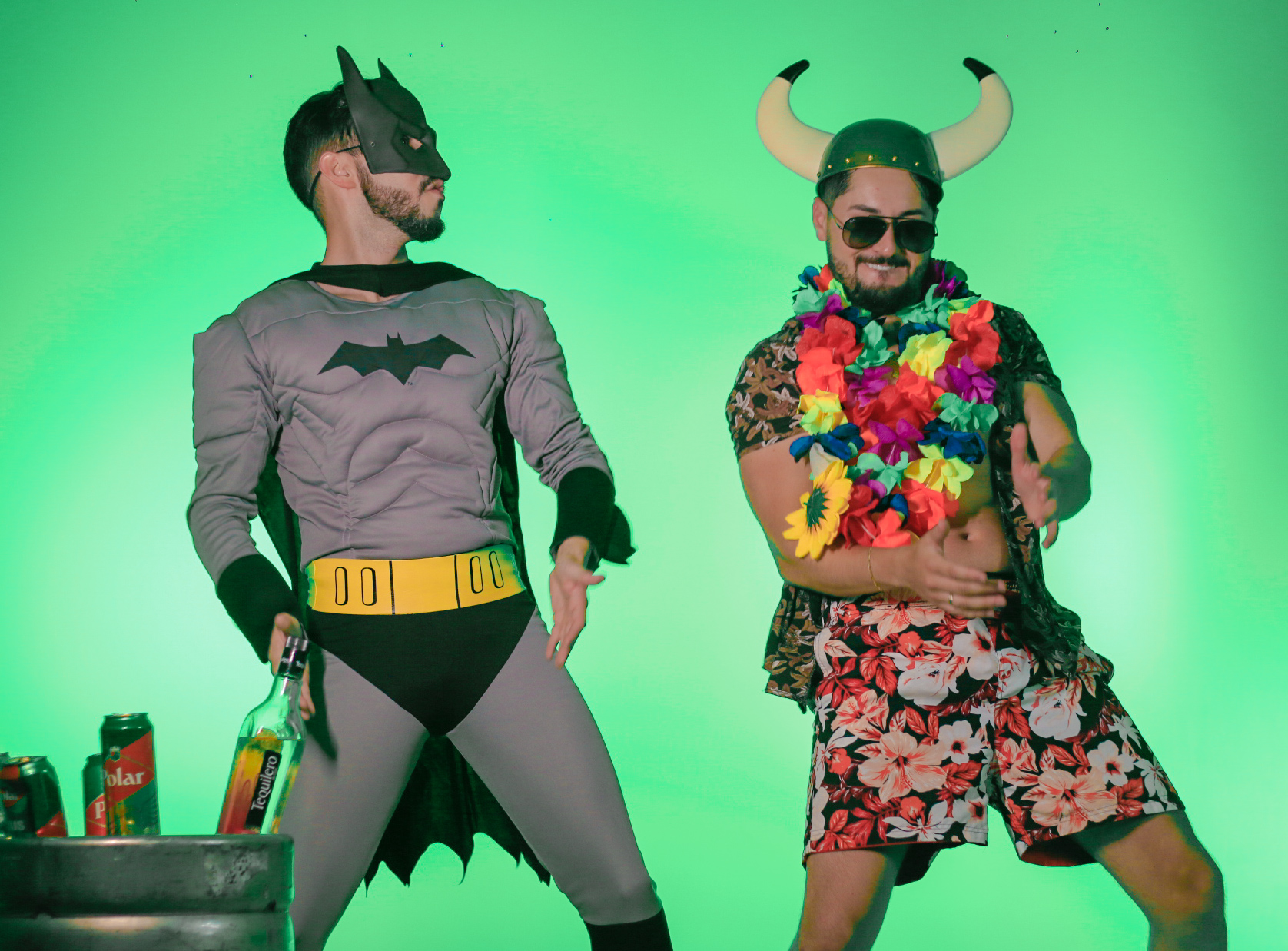 noticia “Chama o Batman”: Dupla de RS aposta em hit para o carnaval