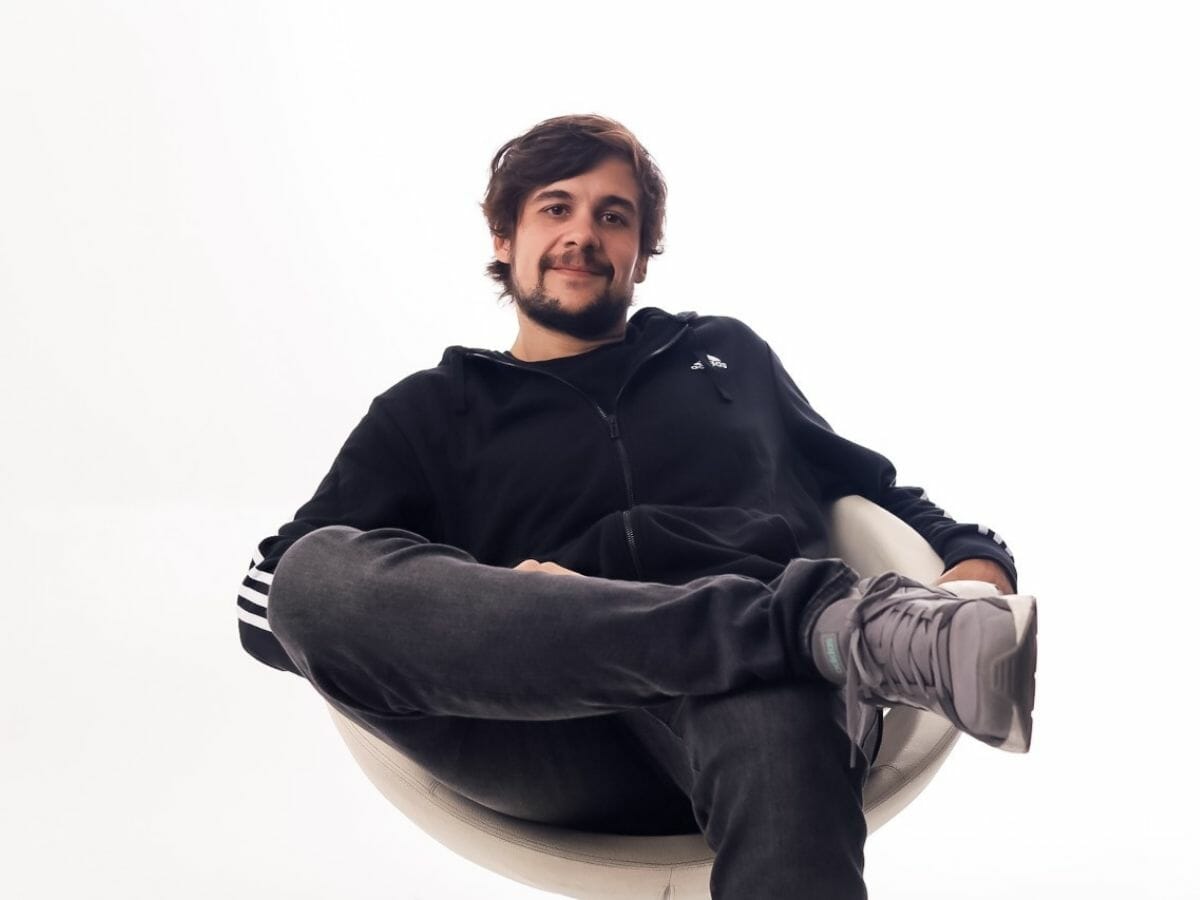 noticia Conheça Luca Mendes: revelação da comédia stand-up