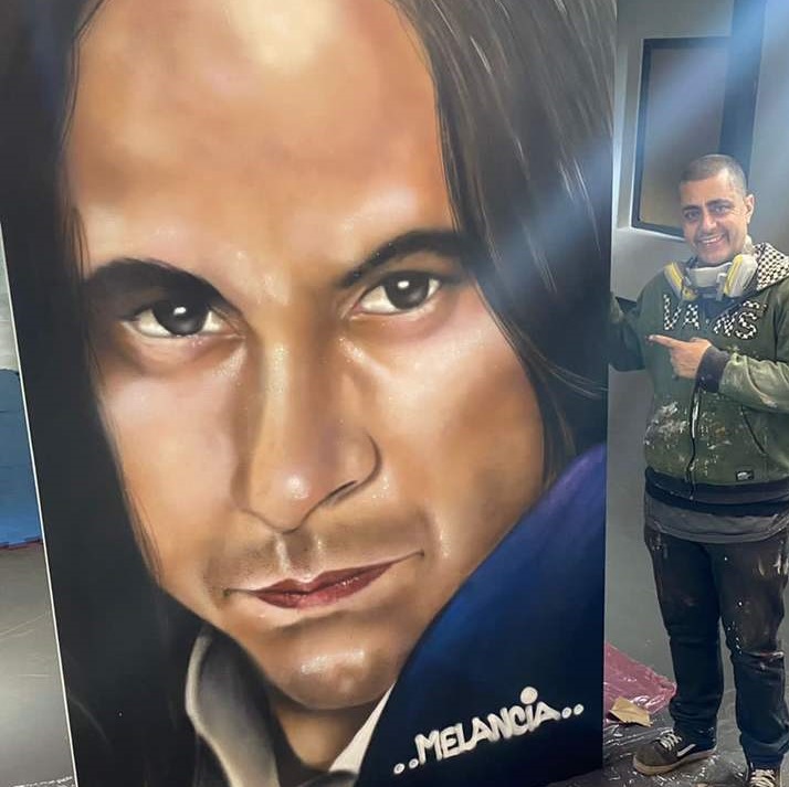 noticia Músicas eternizadas na voz de ANDRE MATOS viram grafite em tela em homenagem ao cantor