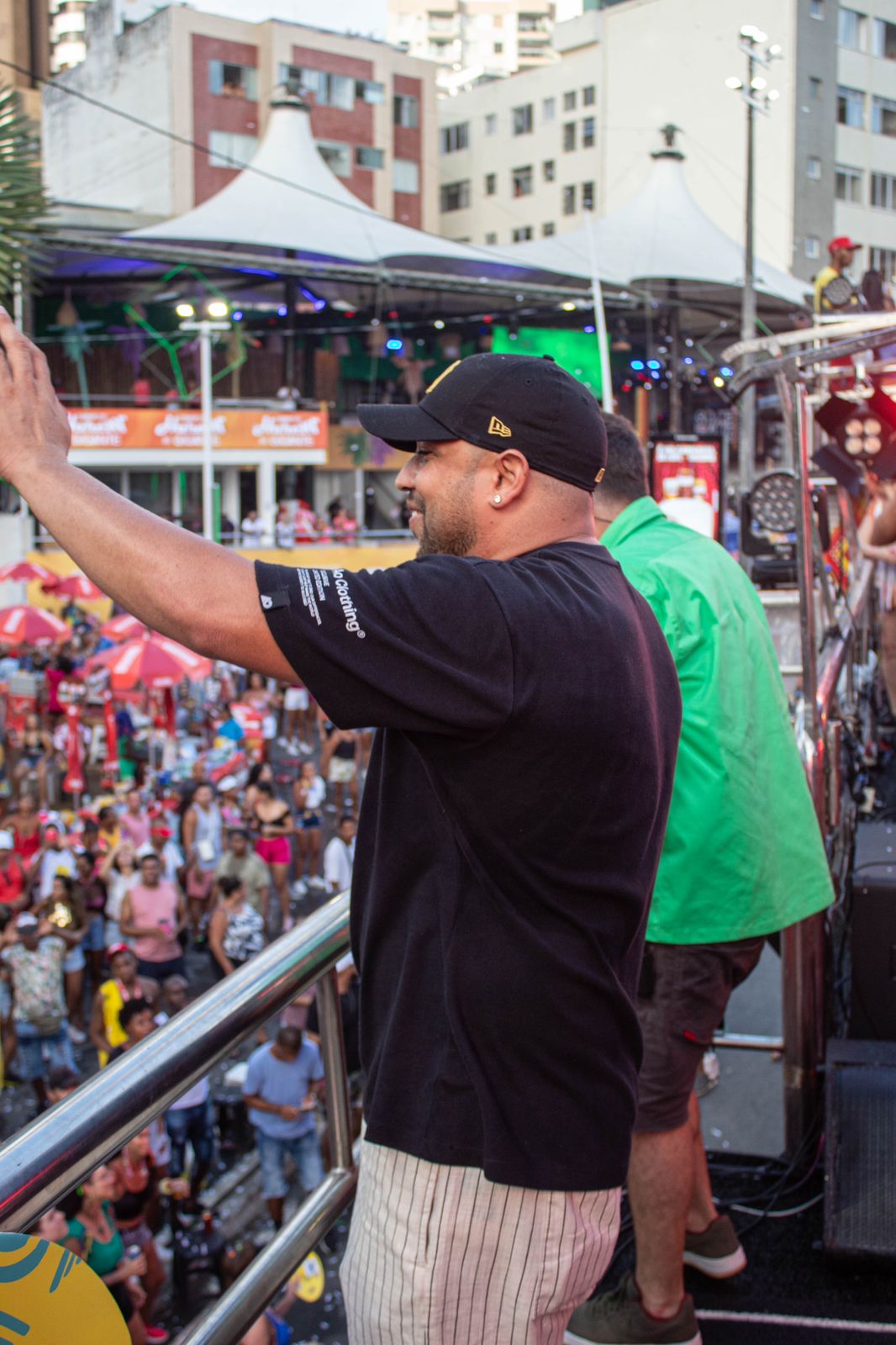 noticia SUCESSO: Lucas Matos celebra estreia no Carnaval de Salvador