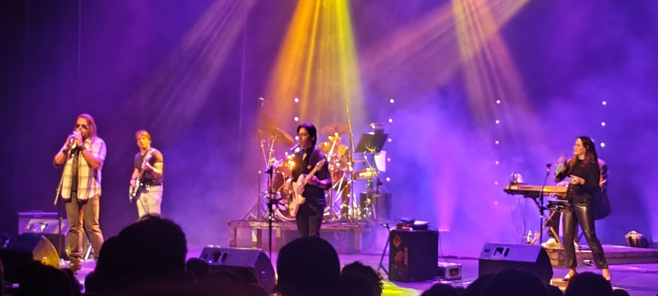 noticia SHOW DE 'TEARS FOR FEARS EXPERIENCE' ENCANTA FÃS DA BANDA NO TEATRO GAZETA EM SÃO PAULO